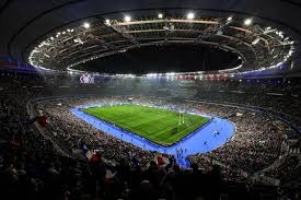 旗下球队乌拉圭第四级别联赛夺冠并升级，梅西、苏牙晒图祝贺