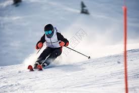 湖人胜利背后，詹姆斯强调两大重点，雷迪克坦率评价，东契奇展现高情商